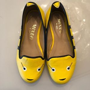 Bumblebee Girls Shoes (toddler size 10)
